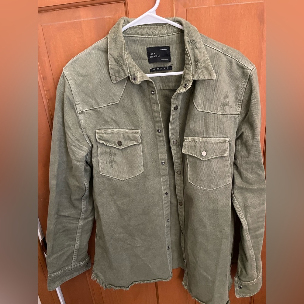 Zara Men’s Lightweight outer jacket